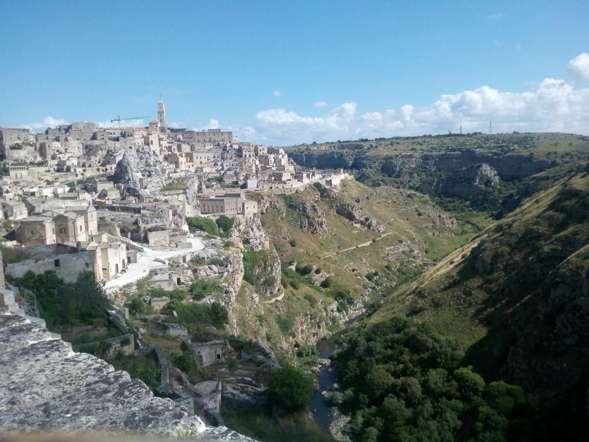 Le 2 Gravine Nei Sassi Villa Matera Luaran gambar