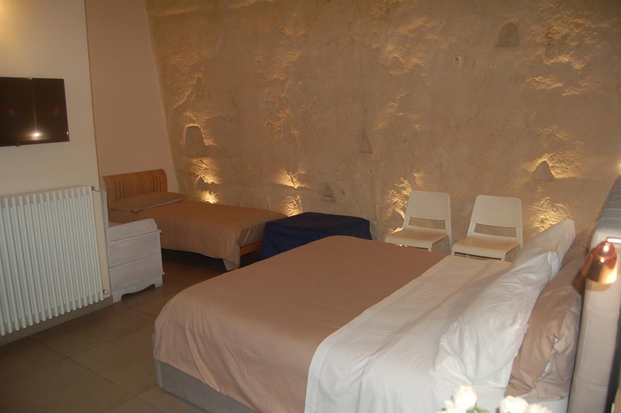 Le 2 Gravine Nei Sassi Villa Matera Luaran gambar